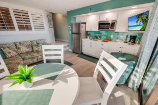 New Remodeled Corner Oceanfront Beach Cove, Pools! - Myrtle Beach - 6