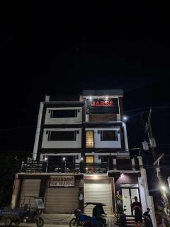 Jace's Travellers Inn - 3