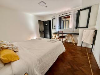 Clivias Hostel - 1