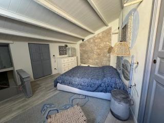 Tuna house - 2