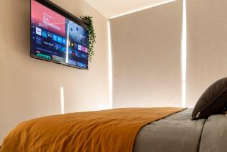 HOM I Wifi SmartTv Gyn AireAcond CoWork Piscina - 1