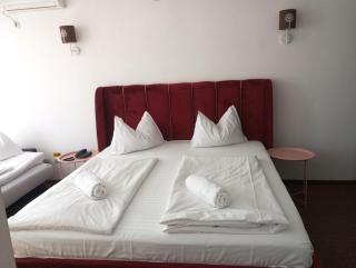 RHC Royal Hotel - 0