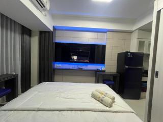 Service Apartment With Netflix, Sea View and High Floor - 8