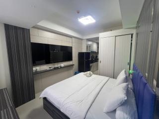 Service Apartment With Netflix, Sea View and High Floor - 4
