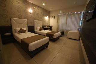 Hotel Arizona Inn - Anand - 5