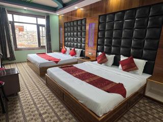 Hotel Shuhrah-I-Afaq - 6