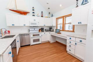 Semi-Oceanfront, Priv Pool, Hot Tub, ELEV, Rec Rm-WL980, OBX Beach Bliss - 4