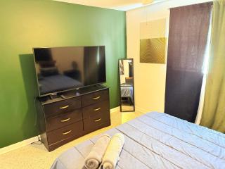 Cozy 3BR Home Downtown with Backyard Wi-Fi Parking - 2