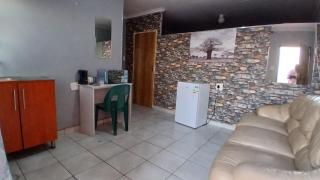 Elim Pink House Accommodation - Elim - 9