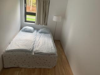 Private bedroom - 8