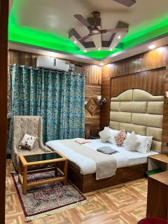 Hotel Shuhrah-I-Afaq - 2