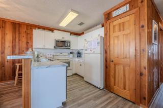 C0629 Into the Mystic - Condo, Short Walk to Beach, Community Pool, Tennis - 4