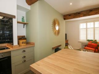 Raven Lane Retreat - 1