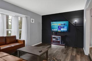 Private Pool ! King Bed ! Cozy Patio & BBQ 7b/4ba - 2