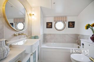 The Opal - Luxury 2-Bed Houseboat - 6