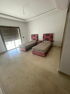 Une Belle Villa Sur un endroit impeccable - 2