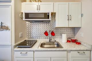 Hike and Bike On-Site Burgaw Apt - 4 Mi to River - - 5