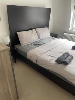 Flat 2 minutes Holborn Station - 8