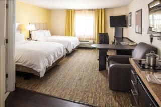 Candlewood Suites Bellevue by IHG - 7