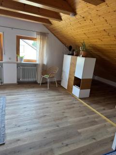Möblierte 2-Zimmer-Dachwohnung - 5