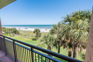 Newly Remodeled-Direct Oceanfront-Caravelle-Pools! - 6