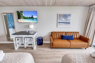 Updated 1BR Direct Oceanfront, First Level, Pools! - 8