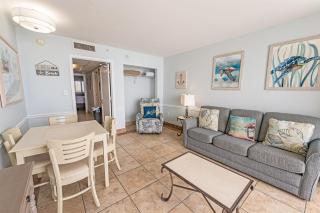 Honeymoon Suite, Direct Oceanfront Suite, Pools! - 8