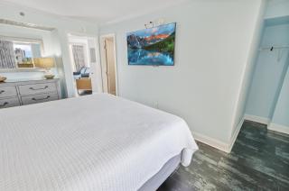 New Caravelle Resort 1BR Honeymoon Suite Pools! - 1