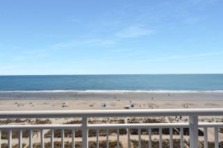 New 3BR King Suite with Direct Oceanfront End Unit - 8