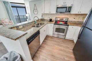3BR TOP Floor Suite Caribbean Resort,Heated Pools! - 3