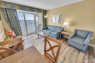 Top Floor, Direct Oceanfront Views - Heated Pools! - 0