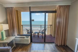 New Direct Oceanfront, Pools Caravelle,HIGH Floor! - 0
