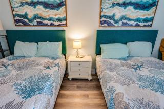 New Caravelle Resort 1BR Fully Remodeled Pools! - 0