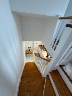 Modern 1 bedroom flat - 4