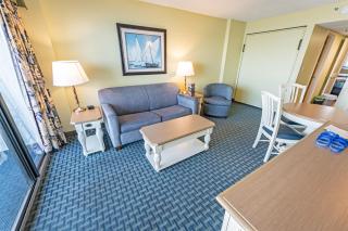 Direct Oceanfront, Newly Remodeled & Heated Pools! - Myrtle Beach - 7