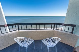 1BR Direct Oceanfront Views Pools, Modern Decor! - Myrtle Beach - 9