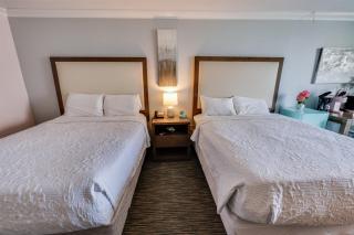Stunning Condo at Coral Beach Resort, Pools - 4