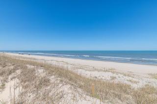 C9187 Leisure Dayz - Private 4x4 Beach Oceanfront Dream - 7