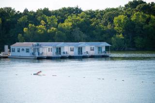 Four Corners RV Resort - 8