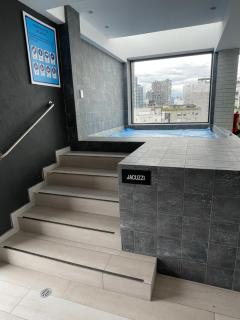 Suite súper moderna mejor sector de QUITO - 1