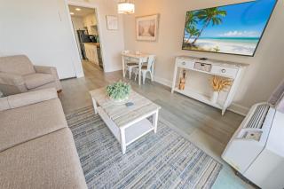 Resort condo w shared beach access - Myrtle Beach - 7