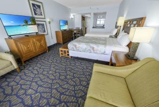 Oceanfront Studio, Indoor water park, Pools, View! - Myrtle Beach - 7