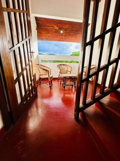 Lazy Bear Best Hostel in Kandy - 6