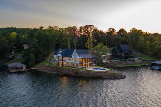 Luxe Lake Martin Home Pool Hot Tub Boat Dock - 0