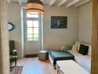 Eulalie ,maison de village avec jardin - 1