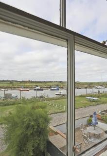 Harbour Cottage - 2