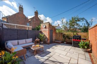 44 Stradbroke Road - 8