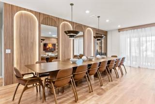 2025 NEW 10BD At Windsor Cay Pool and Game Room - 5
