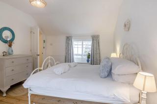 Rowan Villa - 1