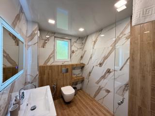 Serenity Suites - 6
